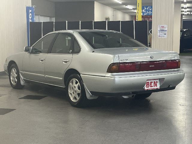1993 Nissan CEFIRO — фото 9