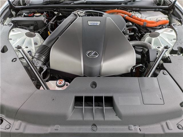 2017 Lexus LC — миниатюра 14