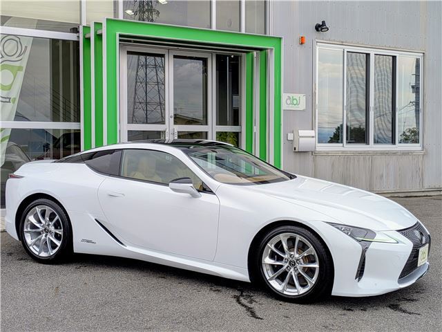 2017 Lexus LC — миниатюра 33