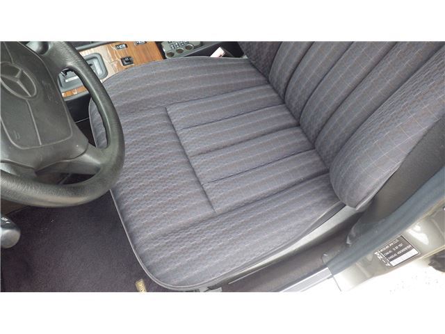 1992 Mercedes-BENZ MEDIUM-CLASS — миниатюра 53