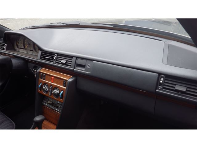 1992 Mercedes-BENZ MEDIUM-CLASS — миниатюра 58