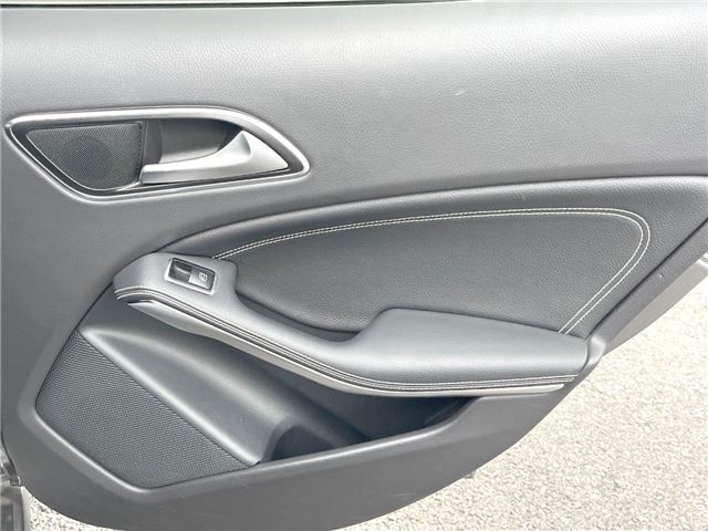 صورة مصغرة 20 لـ 2014 Mercedes-BENZ GLA