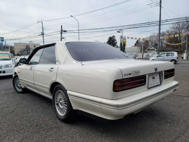 1990 Nissan CIMA — фото 4
