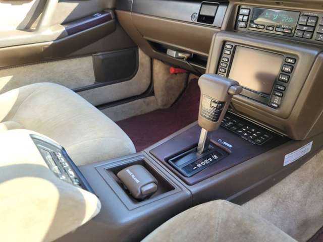 صورة مصغرة 15 لـ 1990 Nissan CIMA