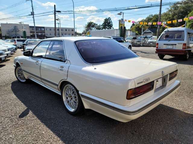 1990 Nissan CIMA — фото 4