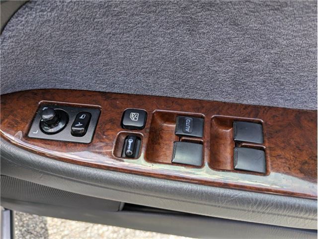 صورة مصغرة 29 لـ 1998 Nissan GLORIA
