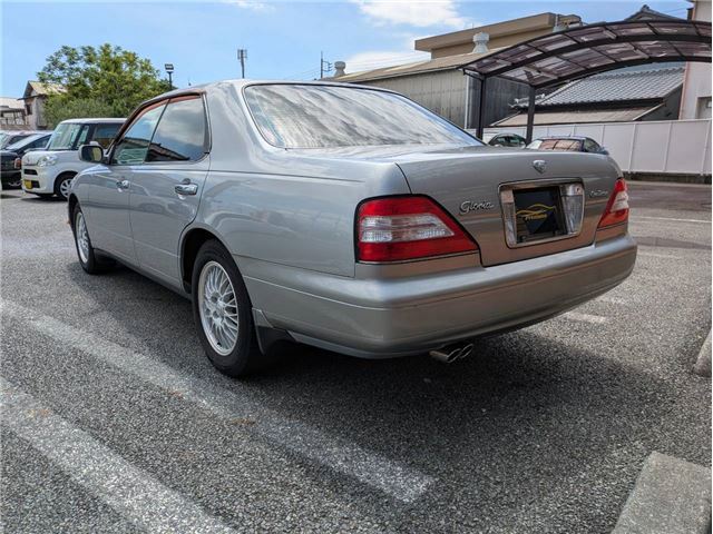 صورة 7 لـ 1998 Nissan GLORIA