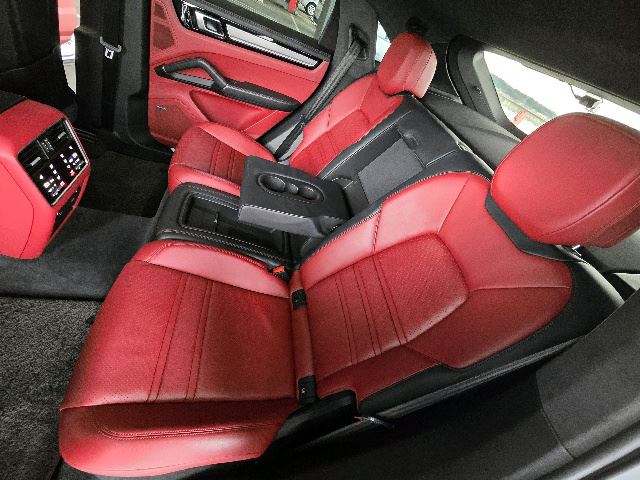 2020 Porsche CAYENNE COUPE — миниатюра 35