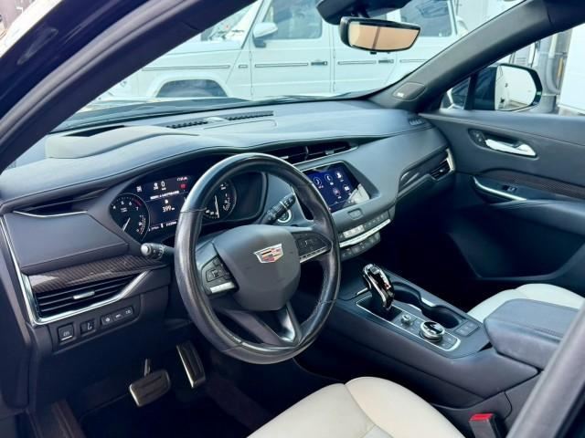 2024 Cadillac XT4 缩略图 12