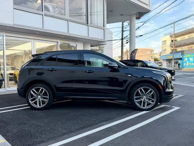 2024 Cadillac XT4 照片 8