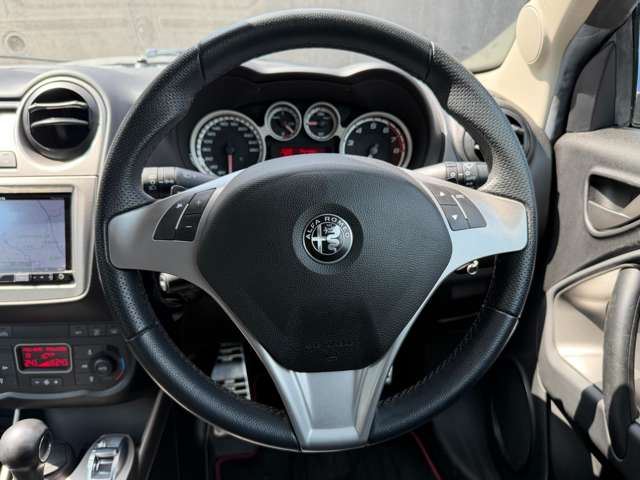 2017 ALFA Romeo MITO — миниатюра 30
