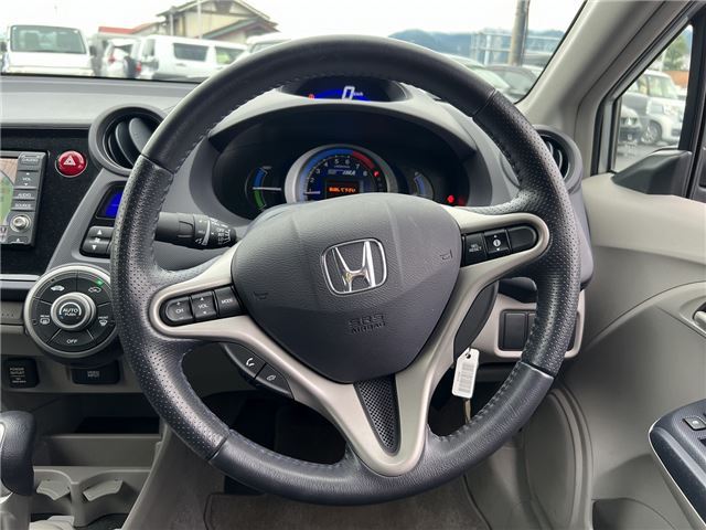 صورة 9 لـ 2009 Honda INSIGHT