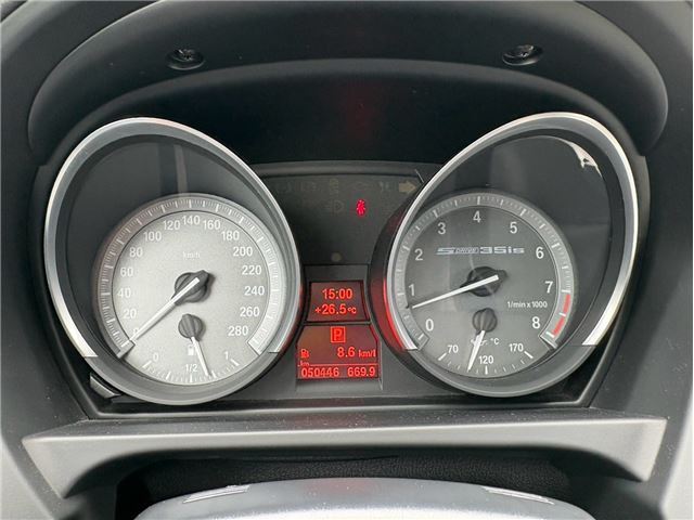 2010 BMW Z4 — миниатюра 13