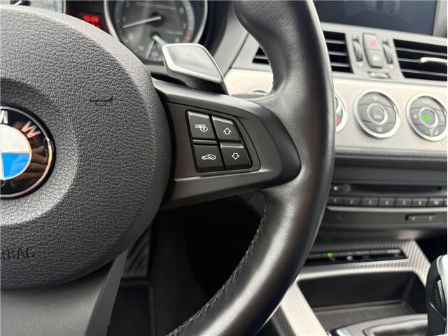 2010 BMW Z4 — миниатюра 16