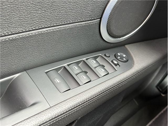 2010 BMW Z4 — миниатюра 22