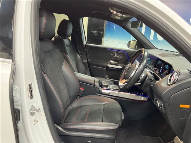 2020 Mercedes-BENZ GLB 缩略图 20