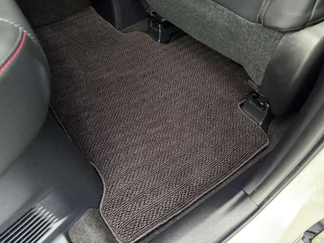 صورة مصغرة 32 لـ 2014 Lexus NX
