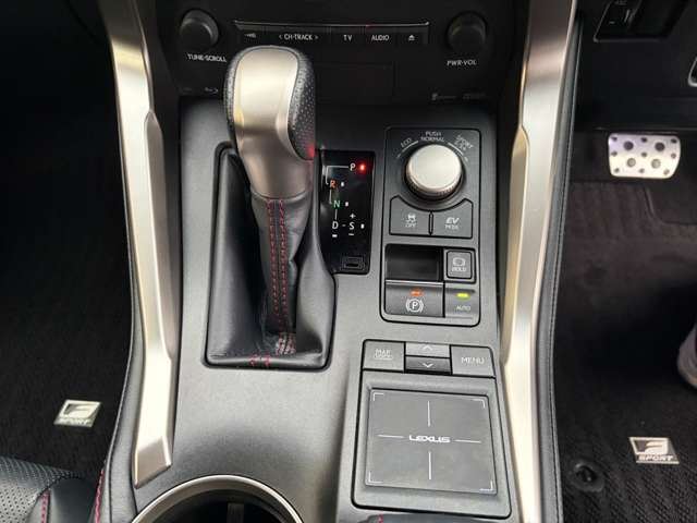 صورة مصغرة 46 لـ 2014 Lexus NX