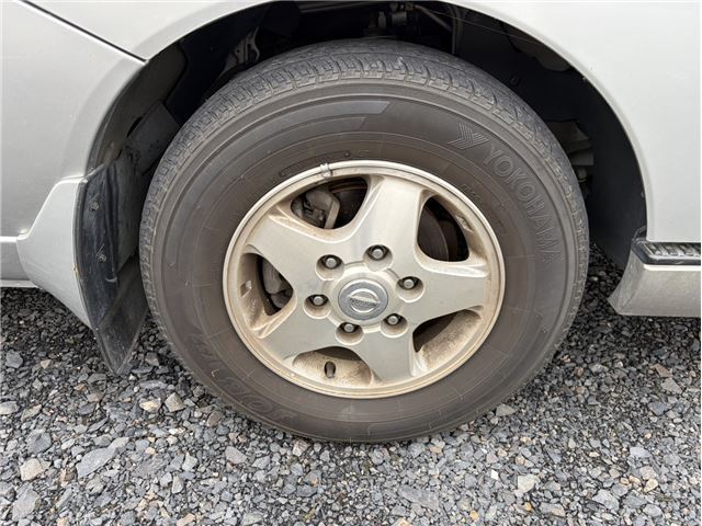 2003 Nissan CARAVAN — миниатюра 13