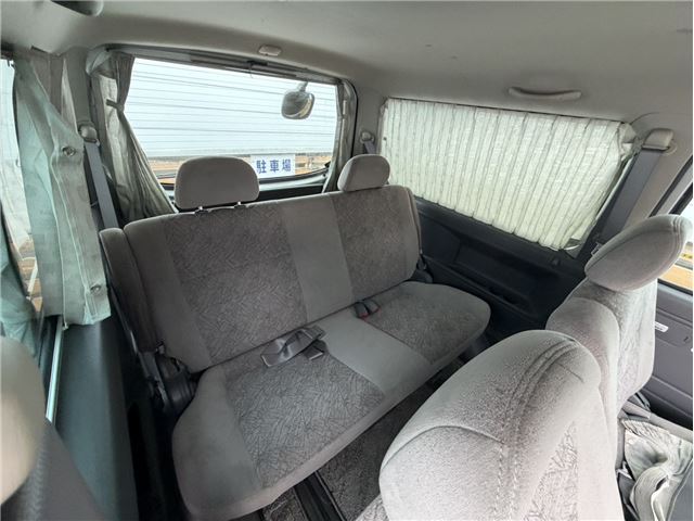 2003 Nissan CARAVAN — миниатюра 11