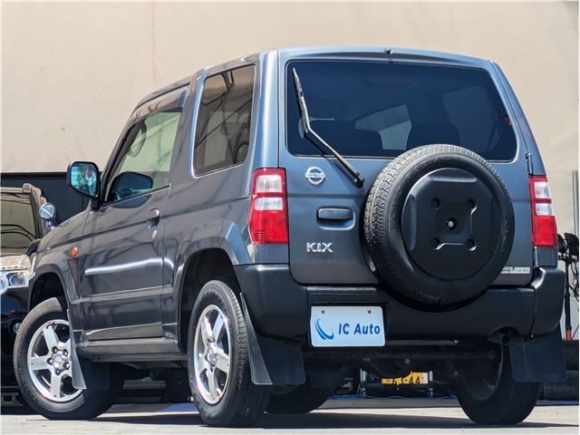 2008 Nissan KICKS thumbnail 25