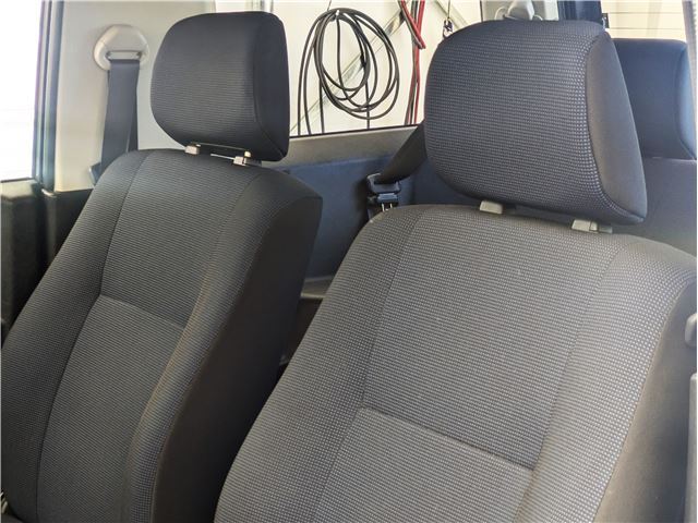 2008 Nissan KICKS thumbnail 39