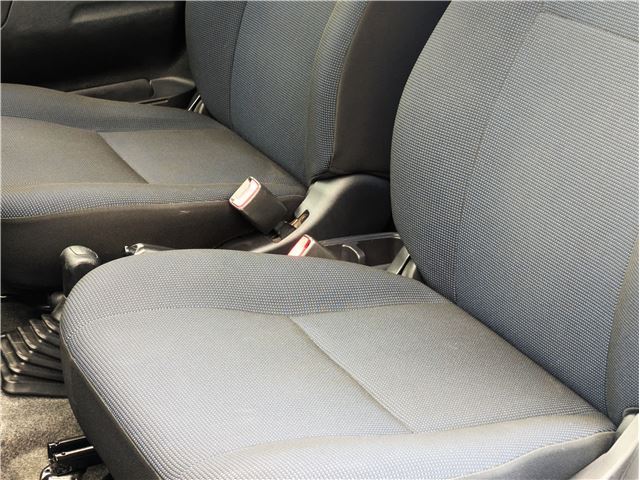 2008 Nissan KICKS thumbnail 40