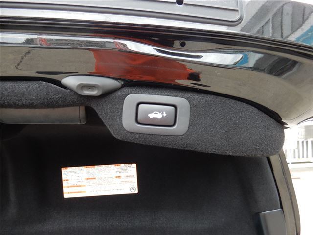صورة مصغرة 41 لـ 2015 Lexus LS