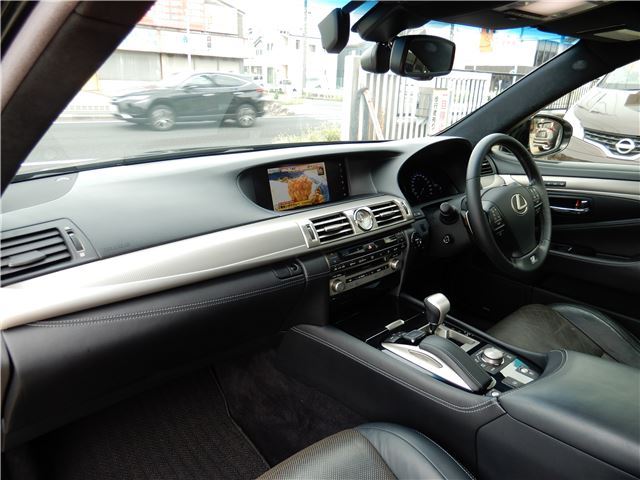 صورة مصغرة 47 لـ 2015 Lexus LS