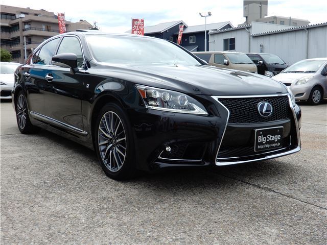 2015 Lexus LS photo 6