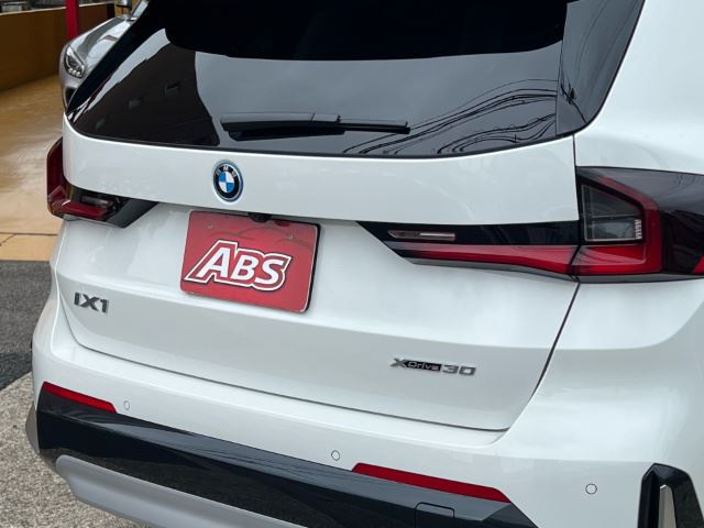 2023 BMW IX1 缩略图 17