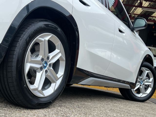 2023 BMW IX1 缩略图 18