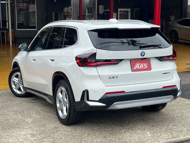 2023 BMW IX1 缩略图 21