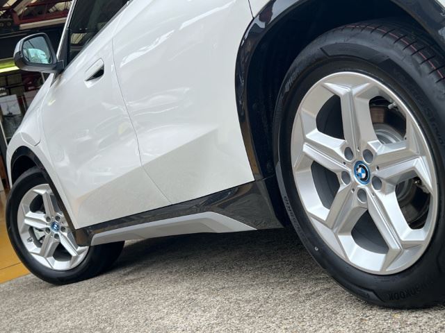2023 BMW IX1 缩略图 22