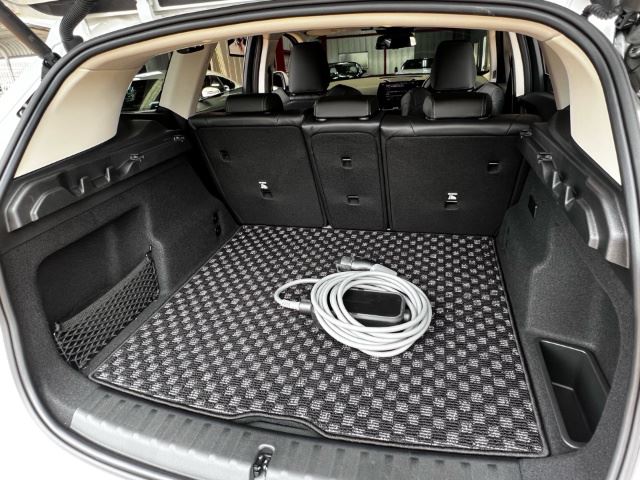 2023 BMW IX1 缩略图 33