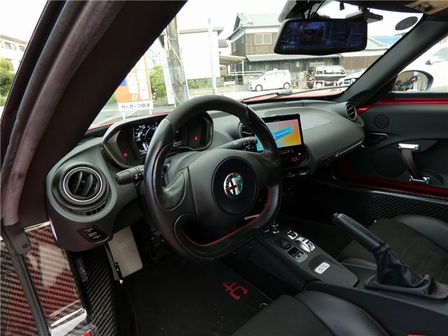 صورة مصغرة 15 لـ 2015 ALFA Romeo 4C