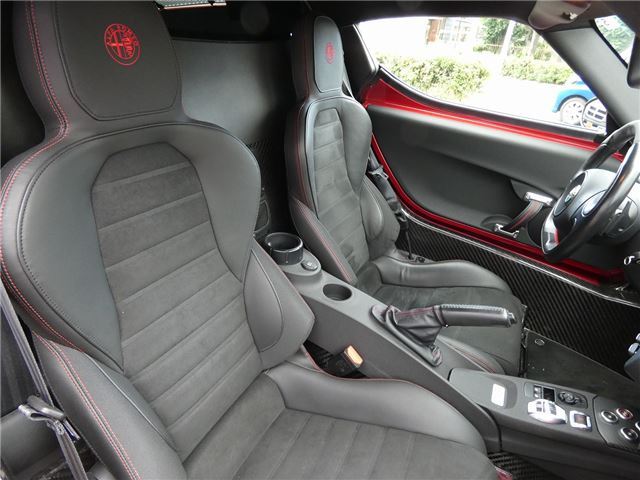 صورة مصغرة 18 لـ 2015 ALFA Romeo 4C