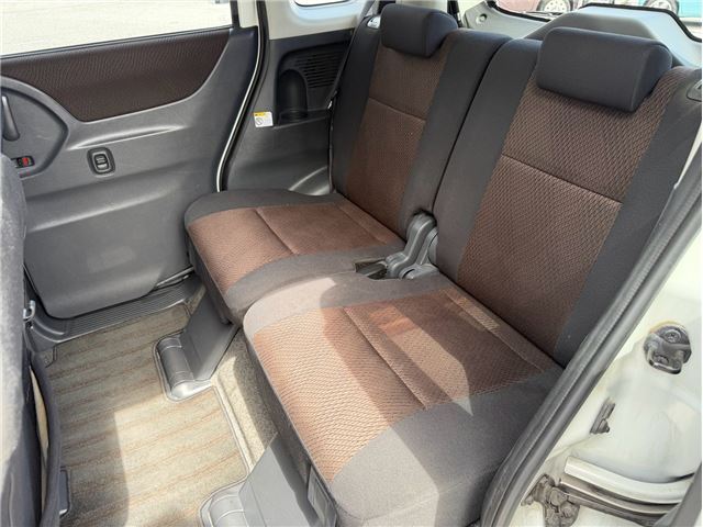 2009 Nissan ROOX — миниатюра 17