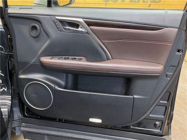 صورة مصغرة 29 لـ 2016 Lexus RX
