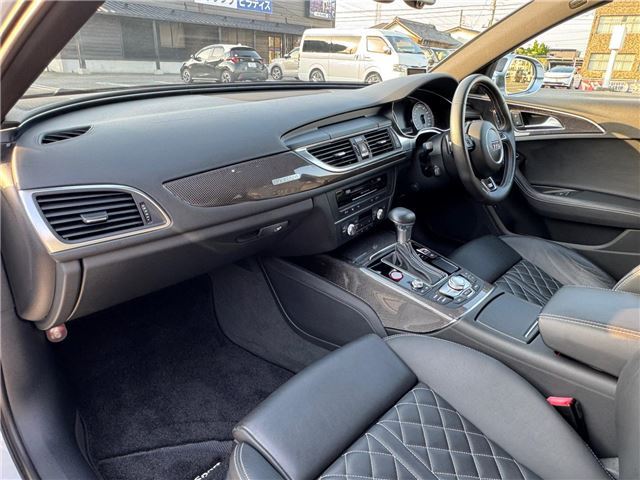 2013 AUDI S6 — миниатюра 16