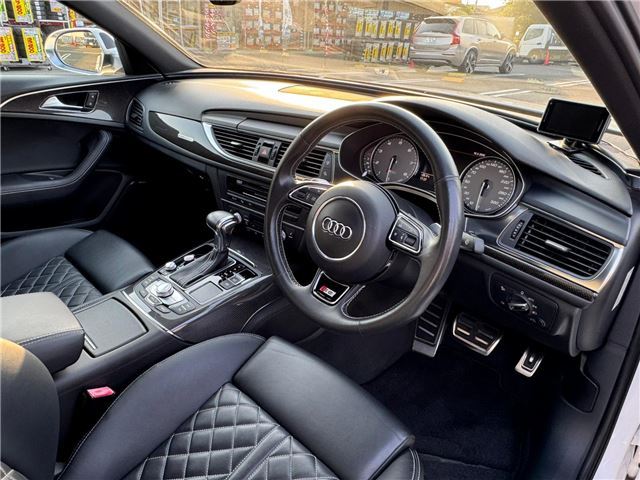 2013 AUDI S6 — миниатюра 17