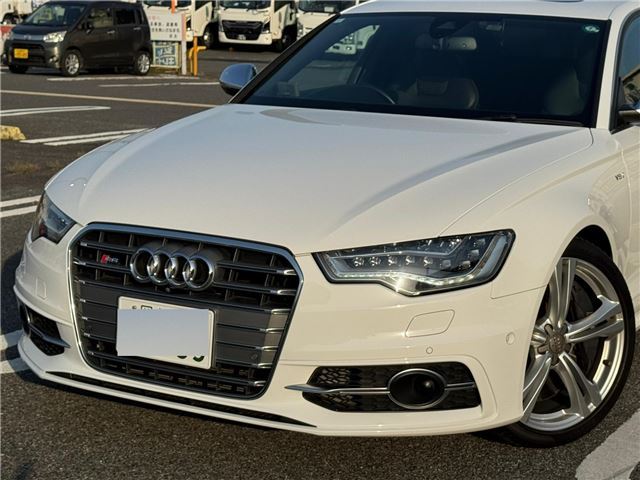 2013 AUDI S6 — фото 6