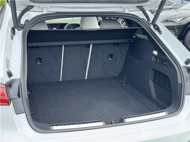 صورة مصغرة 22 لـ 2025 AUDI A5 AVANT