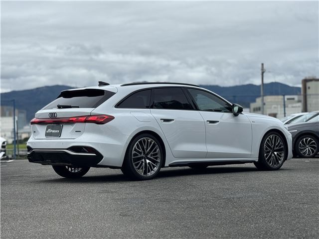 صورة مصغرة 30 لـ 2025 AUDI A5 AVANT