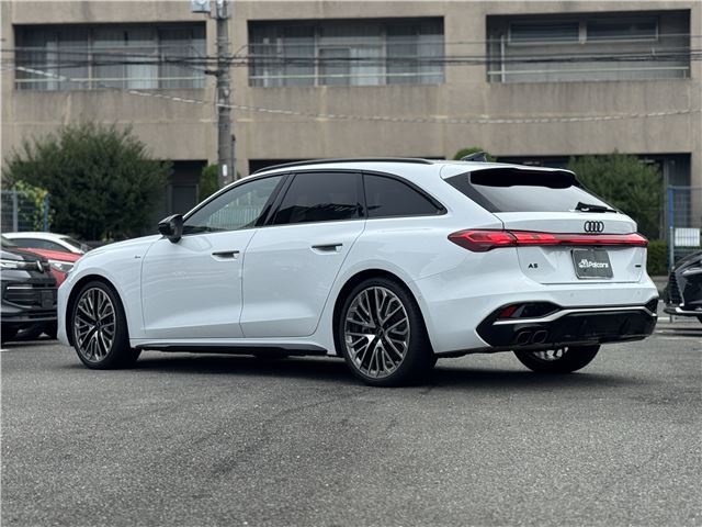 صورة مصغرة 32 لـ 2025 AUDI A5 AVANT
