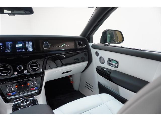 صورة مصغرة 15 لـ 2026 ROLLS-ROYCE PHANTOM