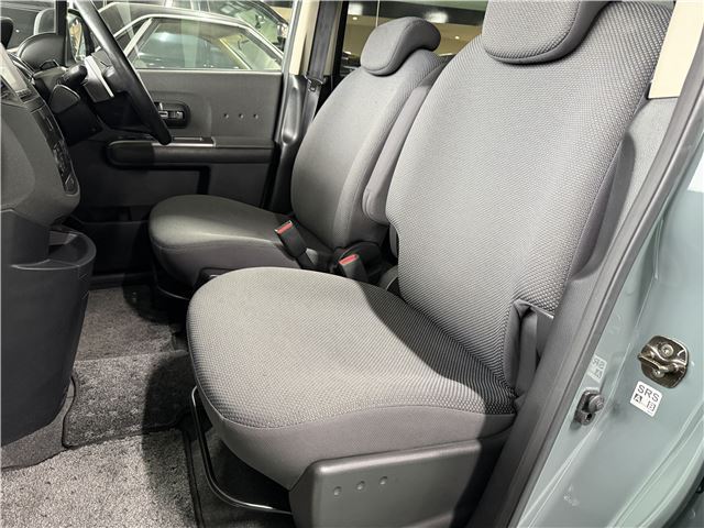 صورة مصغرة 17 لـ 2005 Nissan LAFESTA