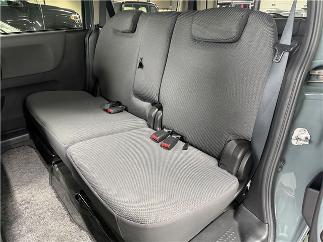 صورة مصغرة 21 لـ 2005 Nissan LAFESTA