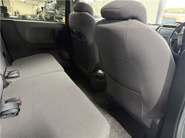صورة مصغرة 22 لـ 2005 Nissan LAFESTA