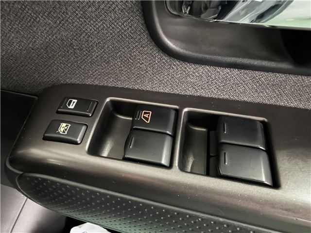 صورة مصغرة 35 لـ 2005 Nissan LAFESTA
